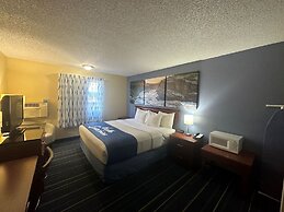 Days Inn & Suites by Wyndham Gunnison