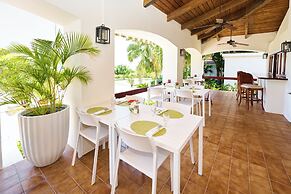 Mount Nevis Hotel