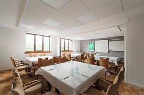 Holiday Inn Northampton by IHG