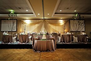 Holiday Inn Hotel & Suites St. Catharines Conference Center by IHG