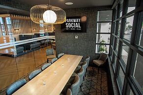 Holiday Inn Hotel & Suites St. Catharines Conference Center by IHG