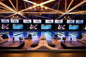 Holiday Inn Hotel & Suites St. Catharines Conference Center by IHG