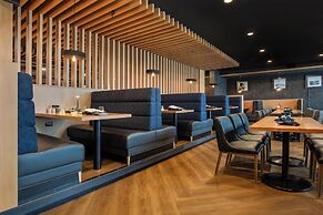 Holiday Inn Hotel & Suites St. Catharines Conference Center by IHG