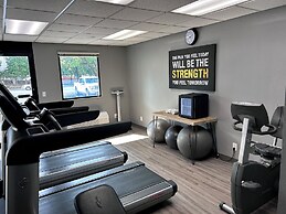 Hotel Bo, a Days Inn by Wyndham Chattanooga Downtown