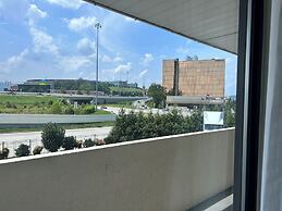 Hotel Bo, a Days Inn by Wyndham Chattanooga Downtown