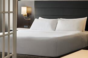 Crowne Plaza Knoxville Downtown University by IHG