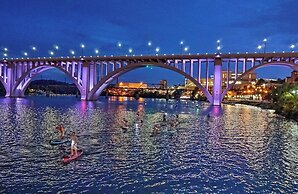 Crowne Plaza Knoxville Downtown University by IHG