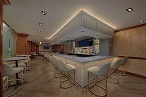 Crowne Plaza Knoxville Downtown University by IHG