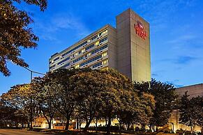 Crowne Plaza Knoxville Downtown University by IHG