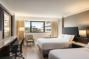 Crowne Plaza Knoxville Downtown University by IHG