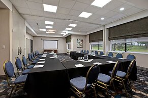 Four Points by Sheraton St. Catharines Niagara Suites