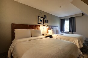 Four Points by Sheraton St. Catharines Niagara Suites