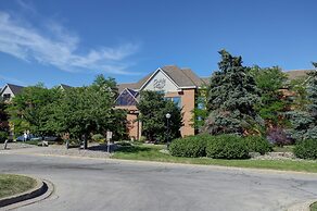 Four Points by Sheraton St. Catharines Niagara Suites