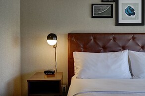 Four Points by Sheraton St. Catharines Niagara Suites