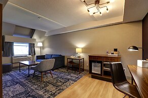 Four Points by Sheraton St. Catharines Niagara Suites