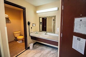 Red Lion Inn & Suites Vancouver