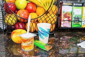 Red Lion Inn & Suites Vancouver