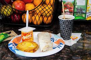 Red Lion Inn & Suites Vancouver