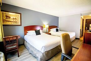 Red Lion Inn & Suites Vancouver