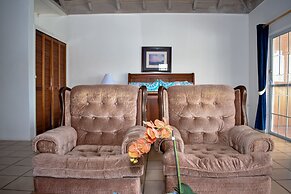 Catamaran Hotel Marina