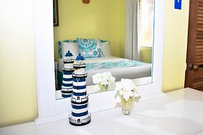 Catamaran Hotel Marina