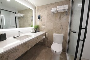 Sheraton Laval Hotel
