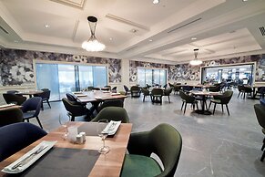 Sheraton Laval Hotel