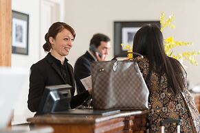 Park International Hotel