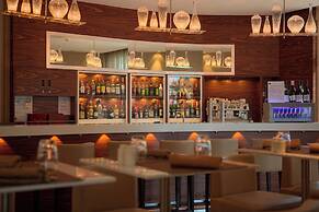 AC Hotel by Marriott Ambassadeur Antibes - Juan Les Pins