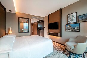 Sheraton Grand Tbilisi Metechi Palace