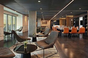 Sheraton Grand Tbilisi Metechi Palace