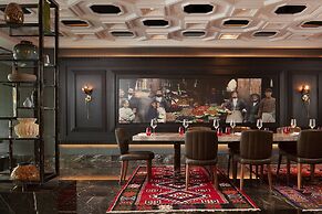 Sheraton Grand Tbilisi Metechi Palace