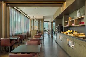 Sheraton Grand Tbilisi Metechi Palace