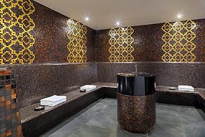 Sheraton Grand Tbilisi Metechi Palace