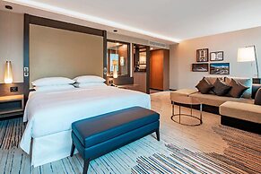 Sheraton Grand Tbilisi Metechi Palace