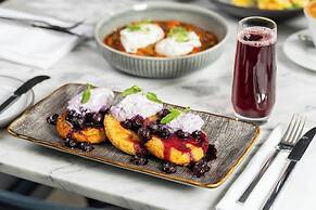 Sheraton Grand Tbilisi Metechi Palace