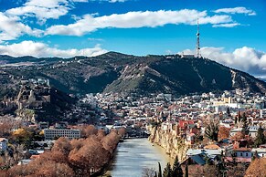 Sheraton Grand Tbilisi Metechi Palace