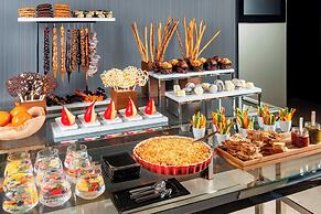 Sheraton Grand Tbilisi Metechi Palace