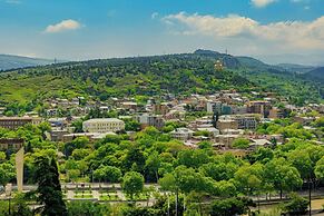 Sheraton Grand Tbilisi Metechi Palace