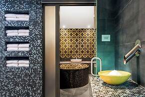 Sheraton Grand Tbilisi Metechi Palace