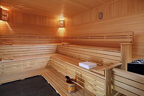 Sheraton Grand Tbilisi Metechi Palace