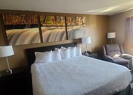 Days Inn by Wyndham Watertown