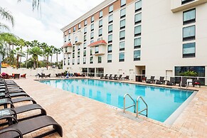 Delta Hotels by Marriott Orlando Lake Buena Vista