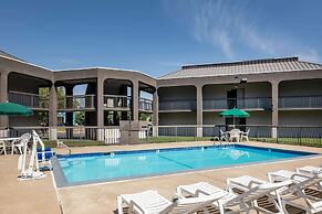 Days Inn by Wyndham Wilson