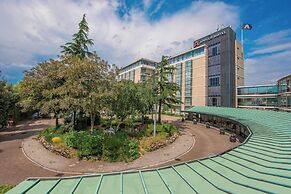 Apollo Hotel Amsterdam, a Tribute Portfolio Hotel