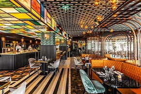 Apollo Hotel Amsterdam, a Tribute Portfolio Hotel