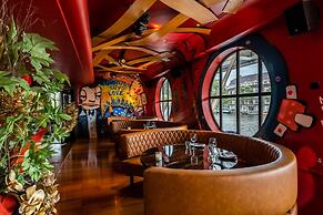 Apollo Hotel Amsterdam, a Tribute Portfolio Hotel