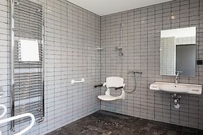 Apollo Hotel Amsterdam, a Tribute Portfolio Hotel