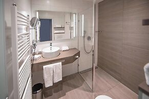 Apollo Hotel Amsterdam, a Tribute Portfolio Hotel