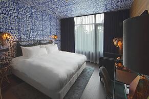 Apollo Hotel Amsterdam, a Tribute Portfolio Hotel